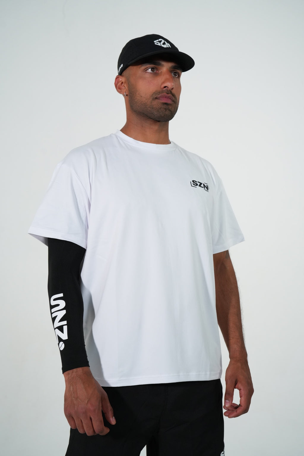 COURT TEE- WHITE