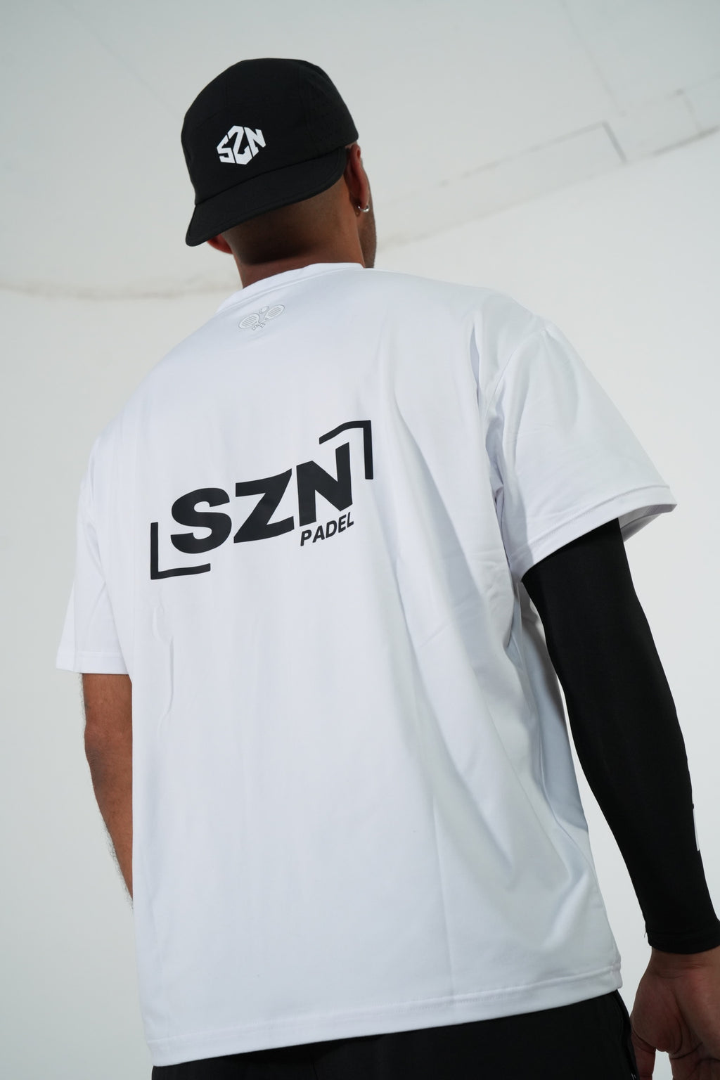 COURT TEE- WHITE