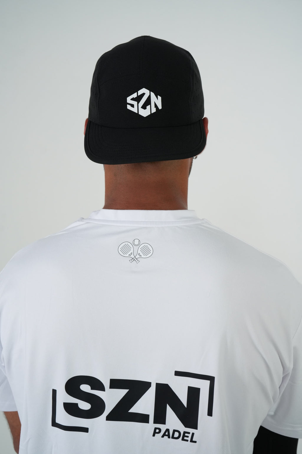 SZN PERFORMANCE CAP- BLACK