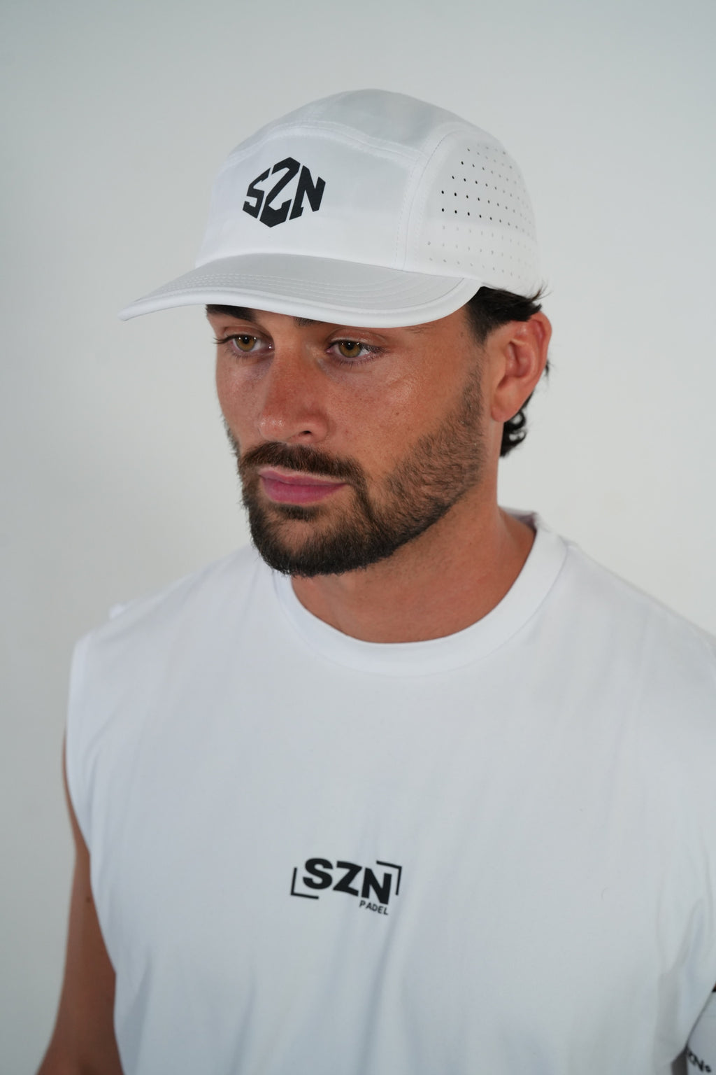 SZN PERFORMANCE CAP- WHITE